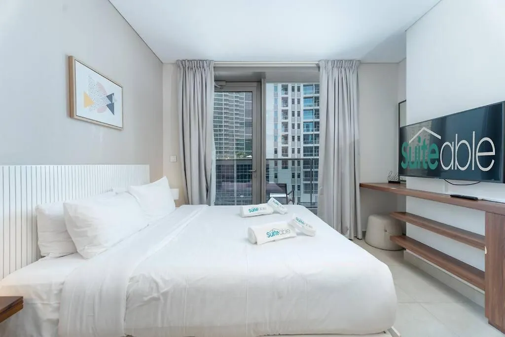 Cozy Studio In Sparkle Tower Jbr By Suiteable Dubai