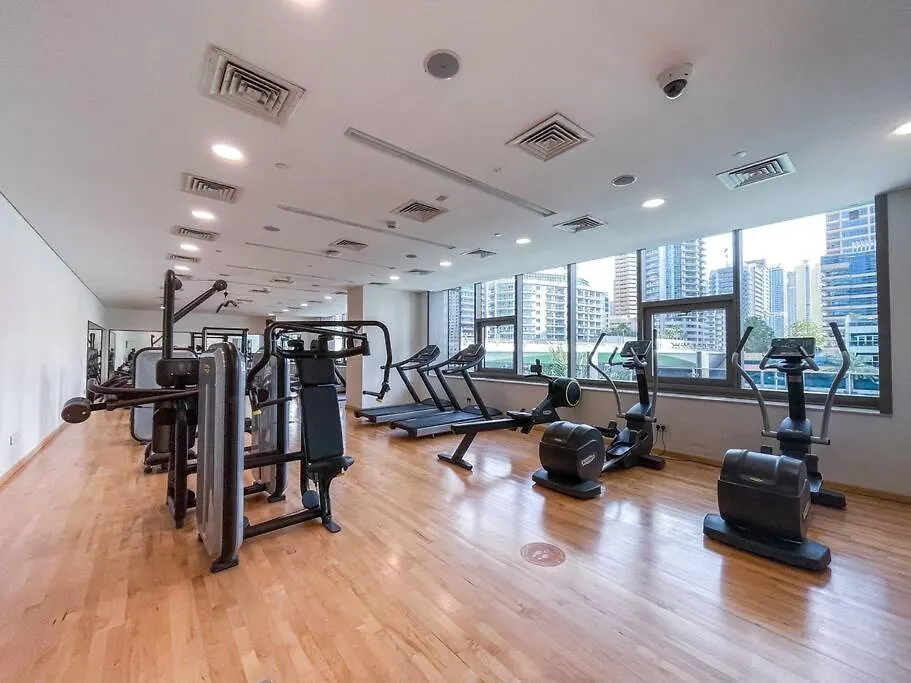 Cozy Studio In Sparkle Tower Jbr By Suiteable Dubai